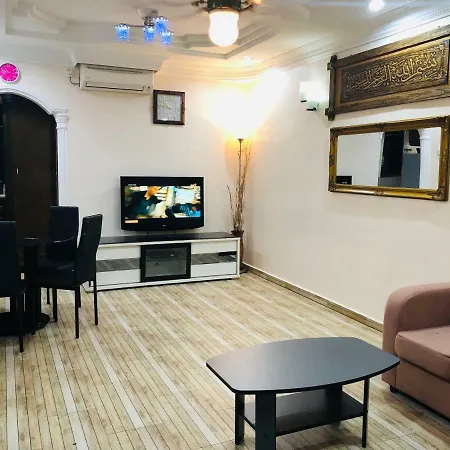 Atocha Homestay - Sungai Besi@KL Kuala Lumpur Bagian luar foto
